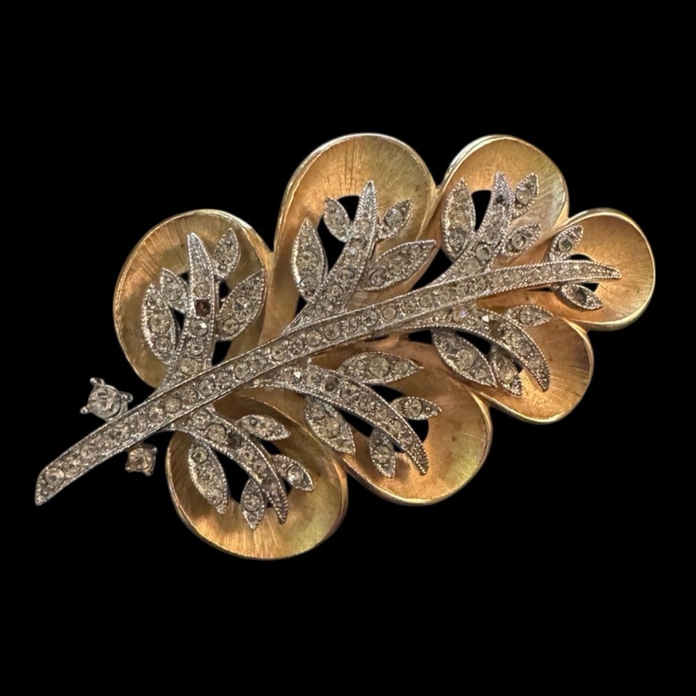 Vintage MCM Leaf Goldtone Rhinestone Brooch Pin Costume Estate find jewelry